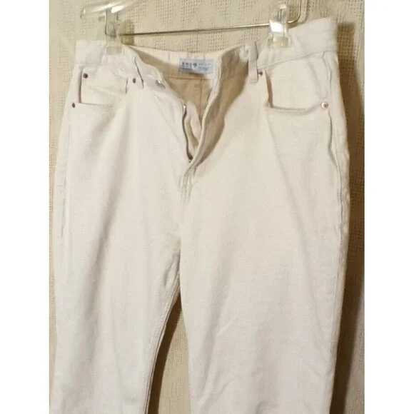 Primark Cares Women's Denim Jeans Ivory Distressed Mom Straight Leg Fringe Sz16 - Picture 4 of 9